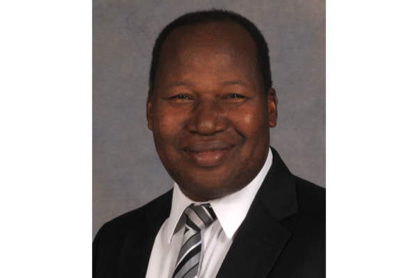 Dr. Robert Agunga